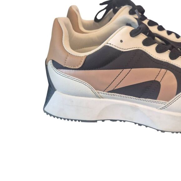 Steve Madden Women's White/Tan/Black Faux Leather Julez Platform Tea Sneakers - Picture 12 of 12